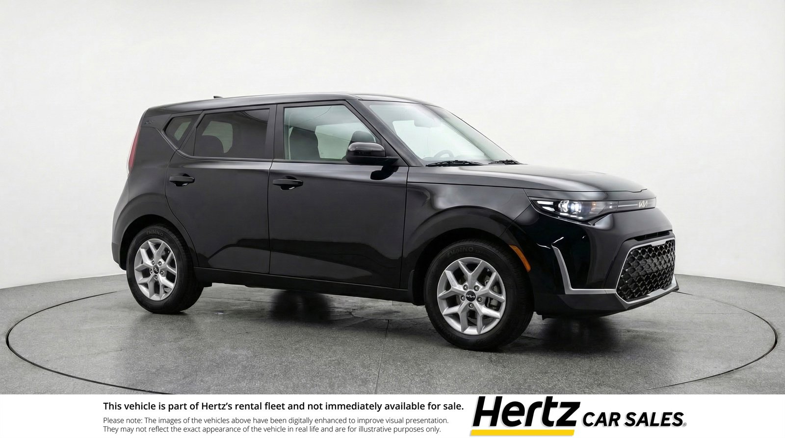 Used 2025 Kia Soul LX w/ LX Technology Package FWD image 1