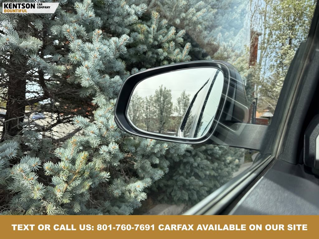 Used 2025 Toyota Tacoma TRD Sport image 23