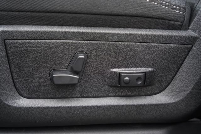 New 2026 RAM 3500 Big Horn AWD/4WD image 47