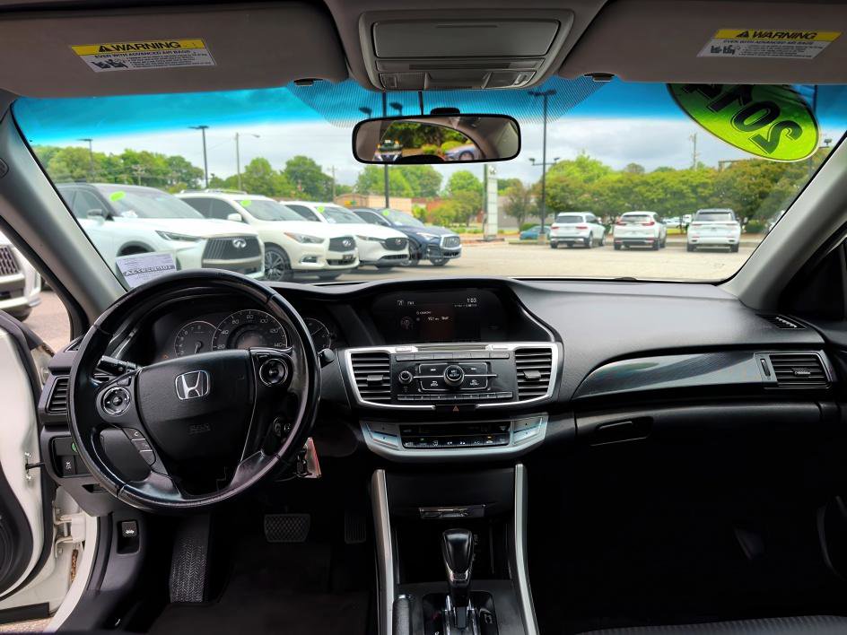 Used 2014 Honda Accord Sport image 11