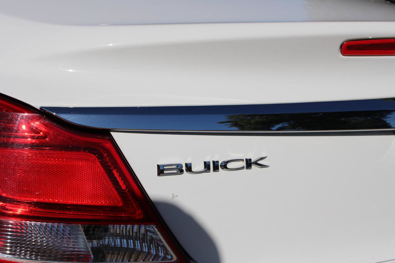 Used 2013 Buick Regal Premium FWD image 44