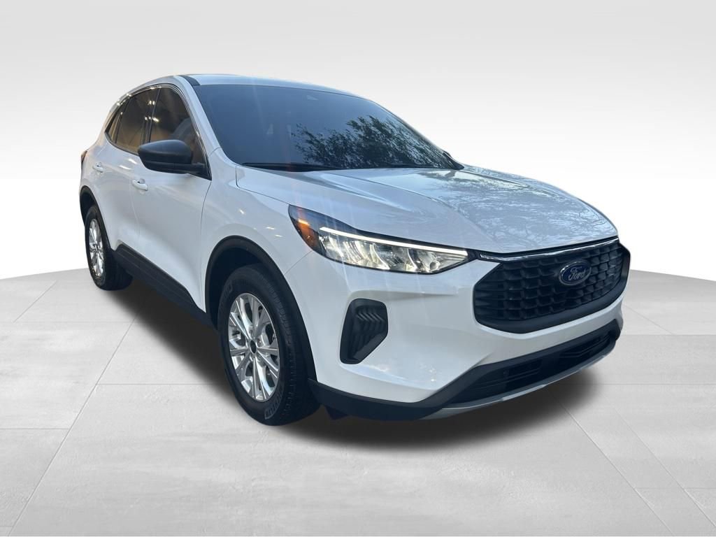 Used 2024 Ford Escape Active w/ Cold Weather Package video 2