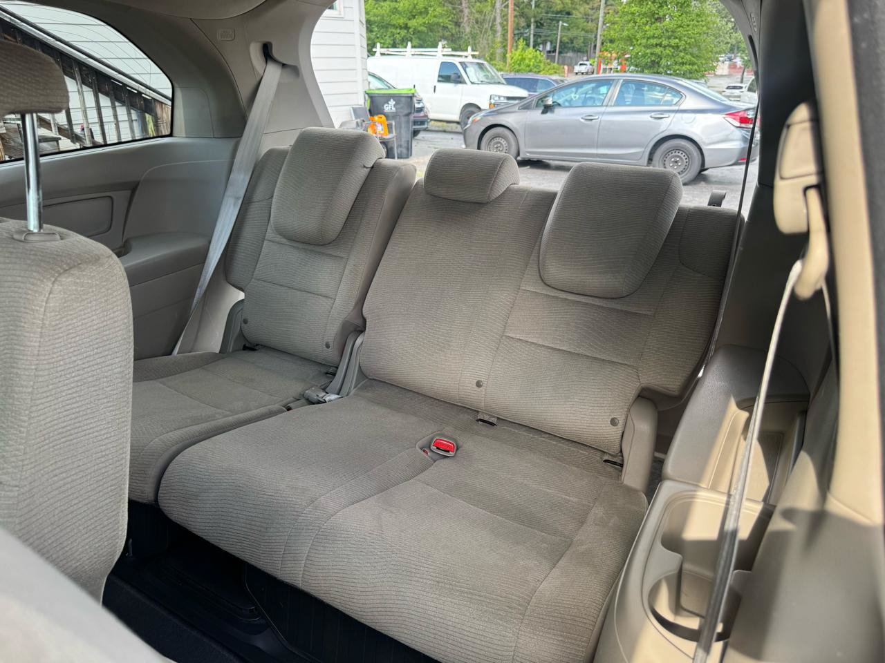 Used 2013 Honda Odyssey EX image 8