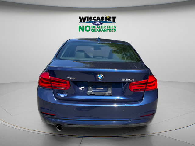 Used 2017 BMW 320i xDrive Sedan AWD/4WD image 26