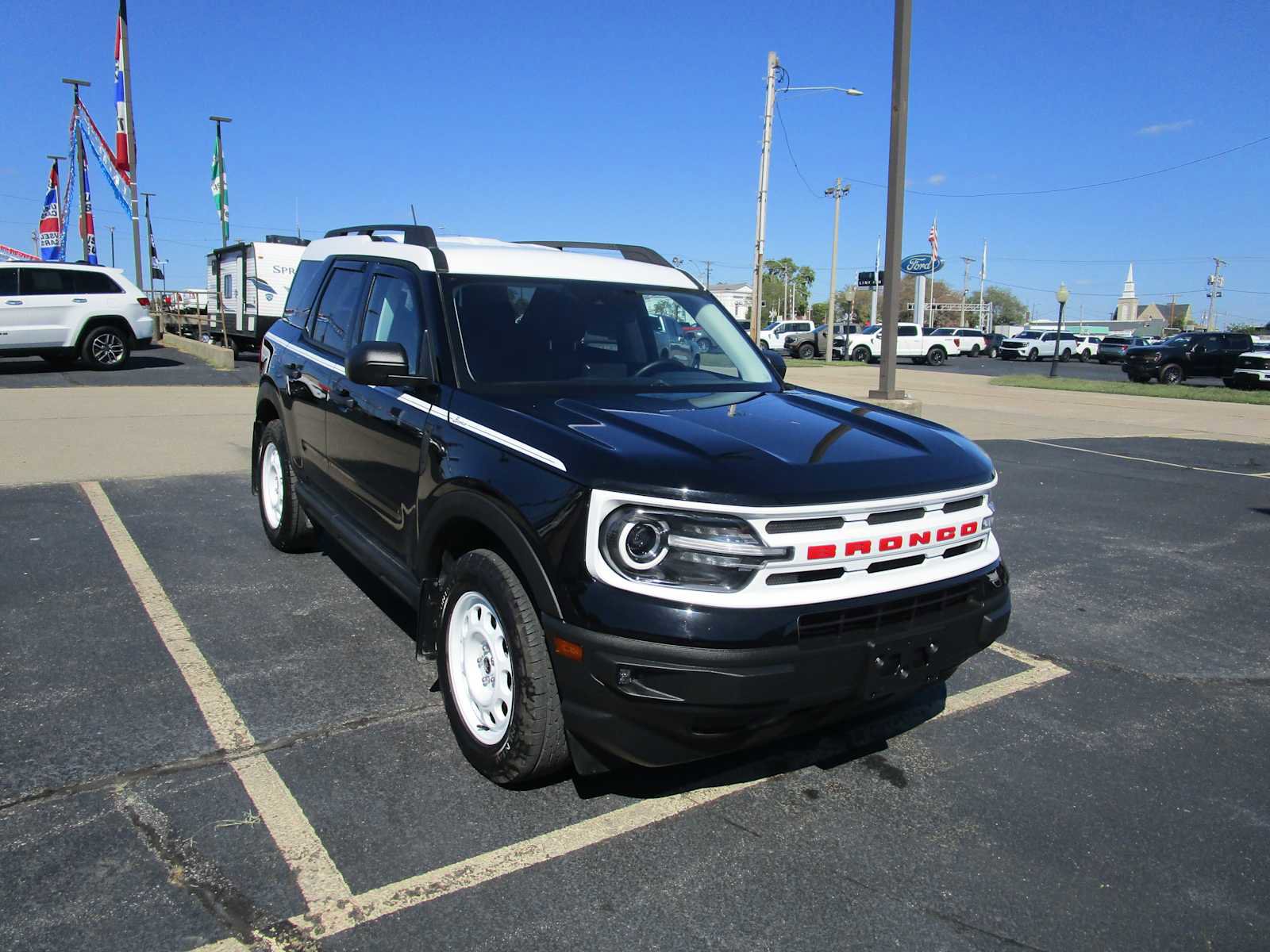 Used 2024 Ford Bronco Sport Heritage w/ Heritage Convenience Package image 4
