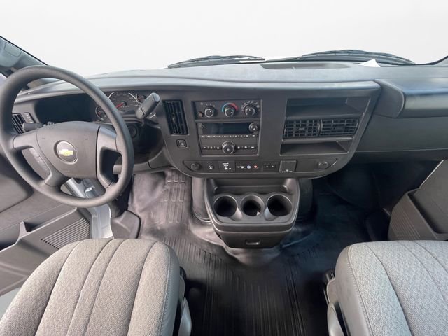 Used 2025 Chevrolet Express 2500 Extended w/ Communications Package image 10