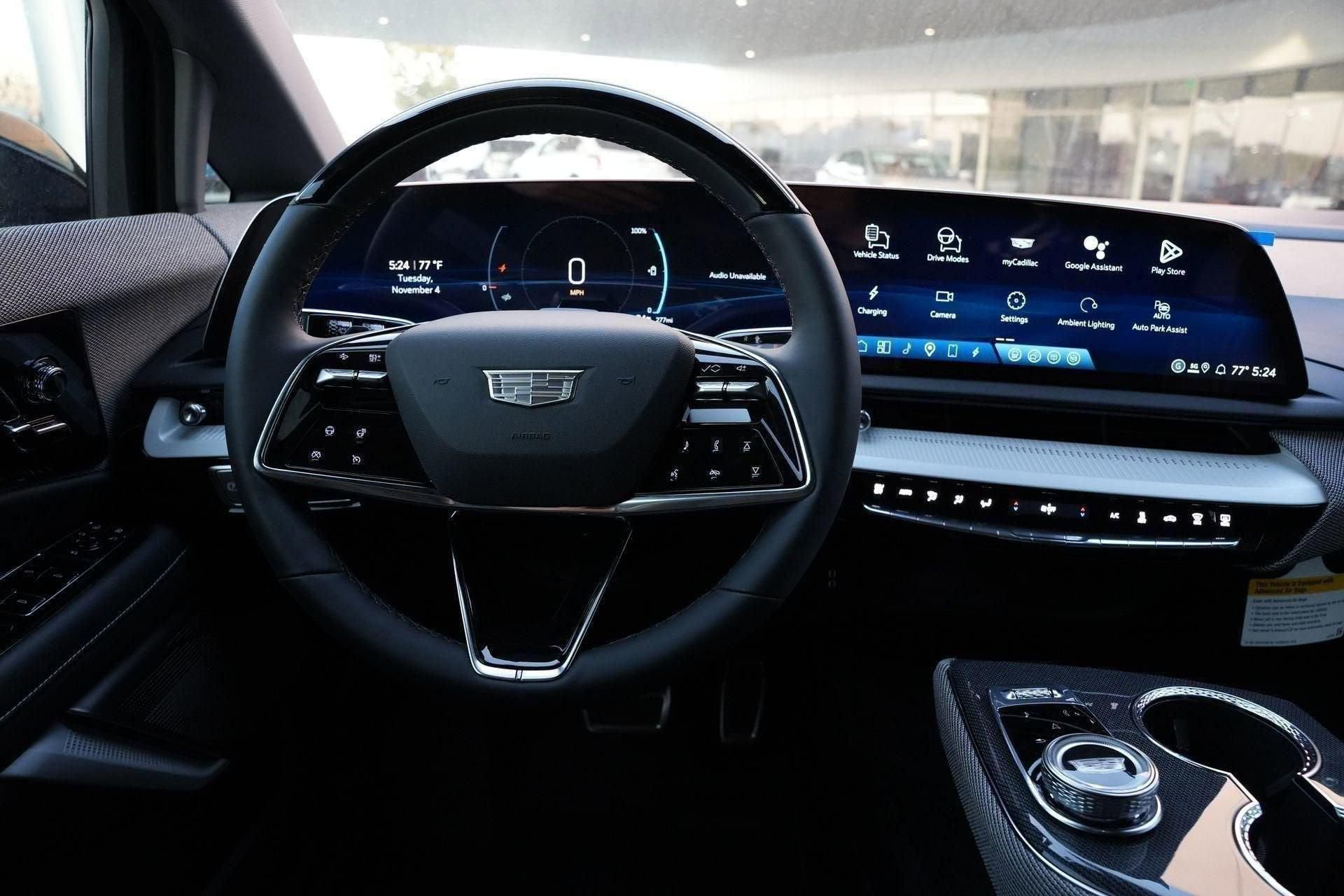 New 2026 Cadillac Optiq Luxury 1 w/ LPO, Floor Liner Package image 93