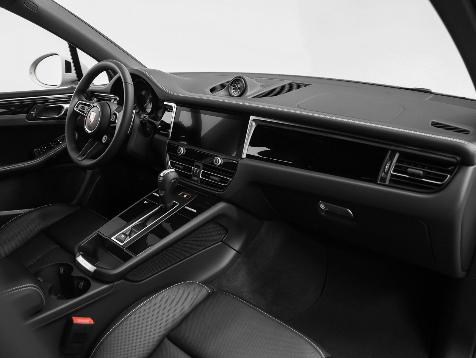 New 2026 Porsche Macan S image 27