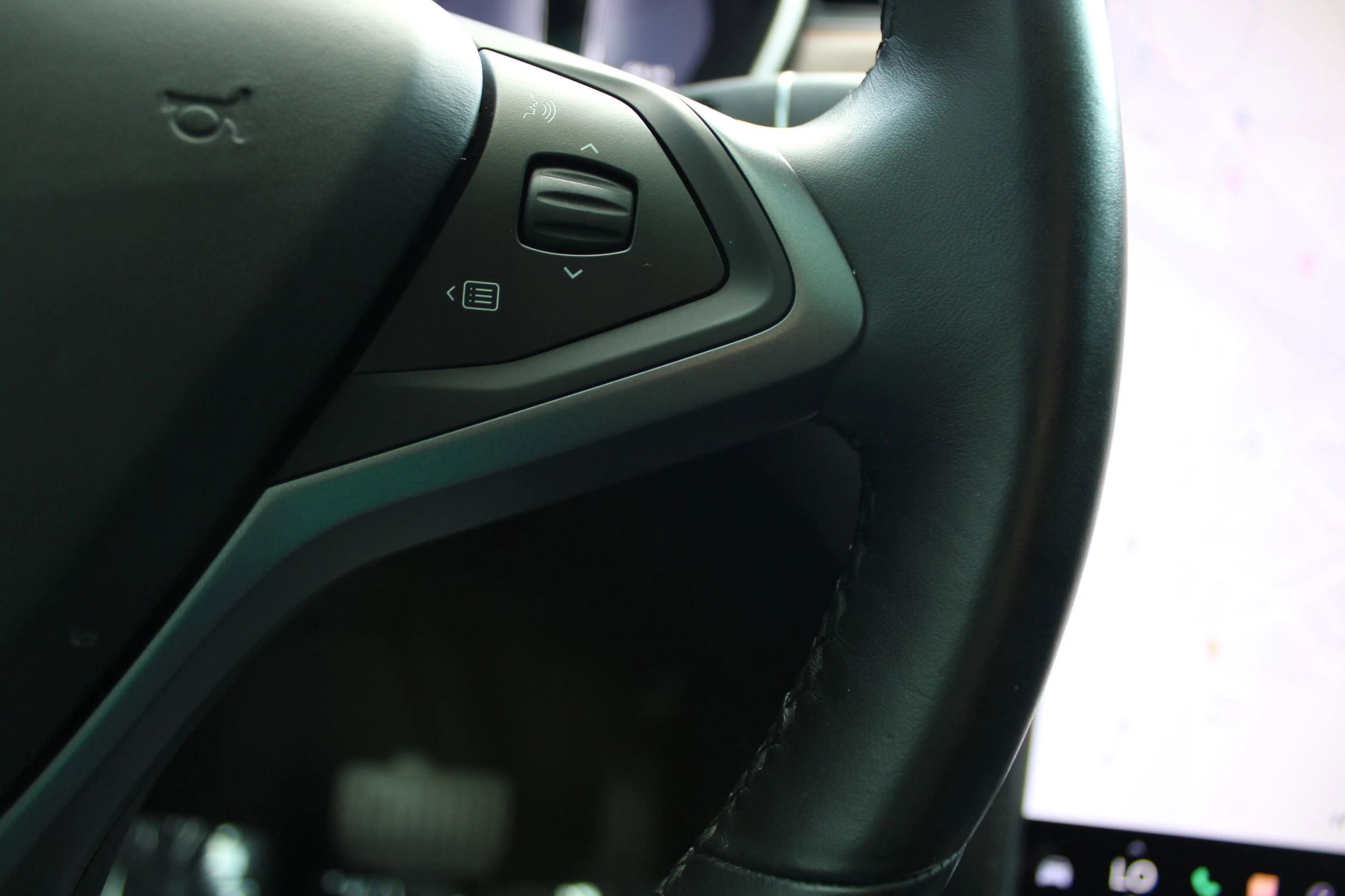 Used 2020 Tesla Model X Long Range image 16