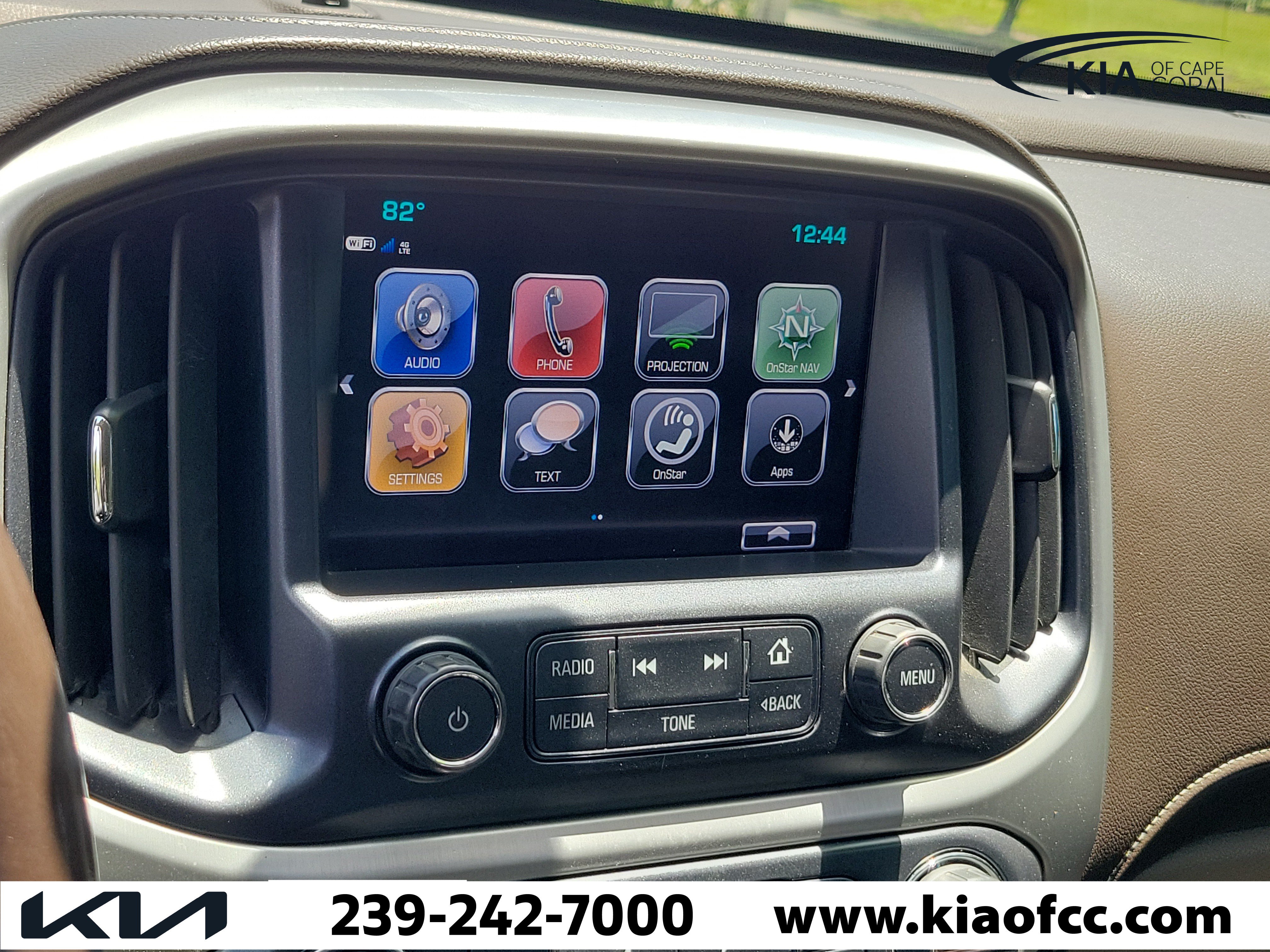 Used 2017 GMC Canyon SLE w/ SLE Convenience Package RWD image 26