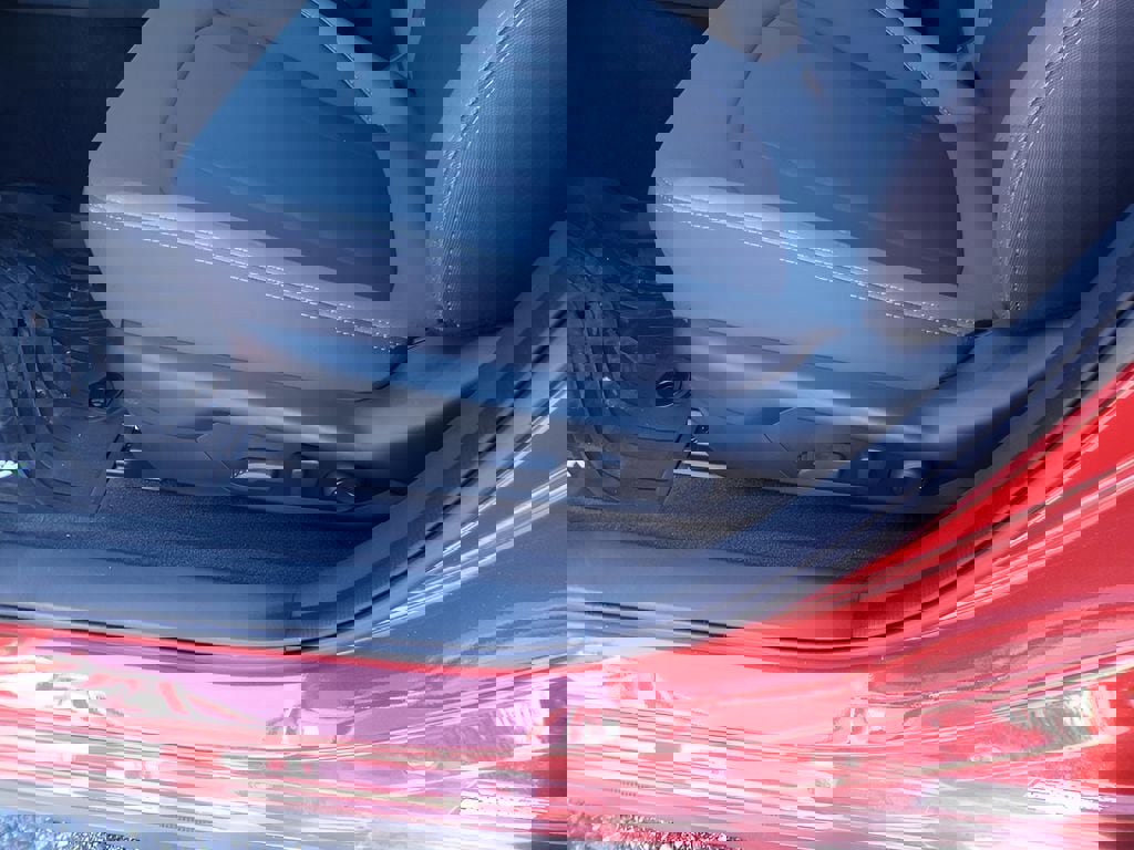 Certified 2025 Subaru Crosstrek 2.0i Premium image 19