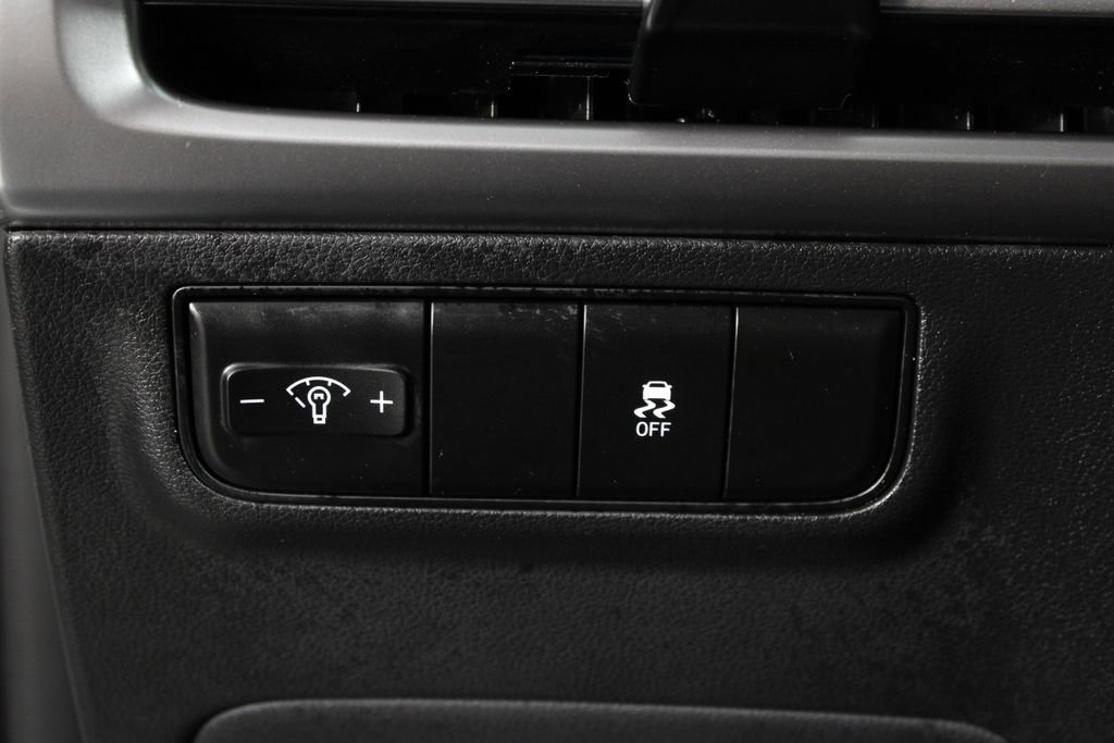 Certified 2026 Hyundai Tucson SE FWD image 22