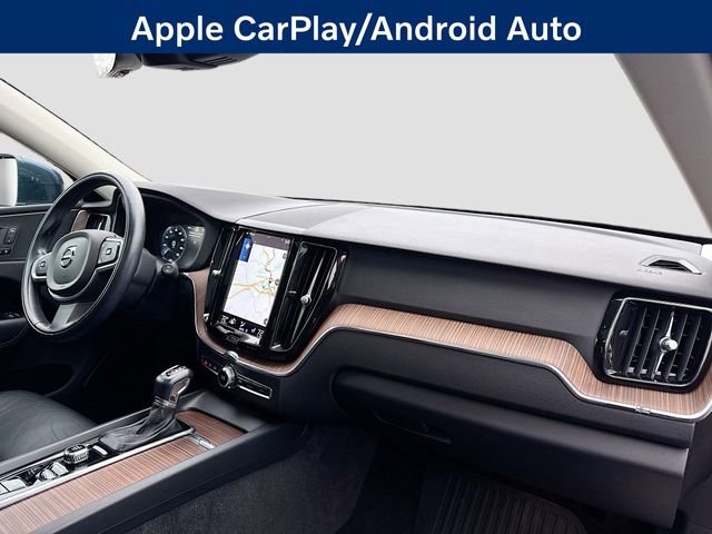 Used 2021 Volvo XC60 T5 Momentum w/ Premium Package image 30