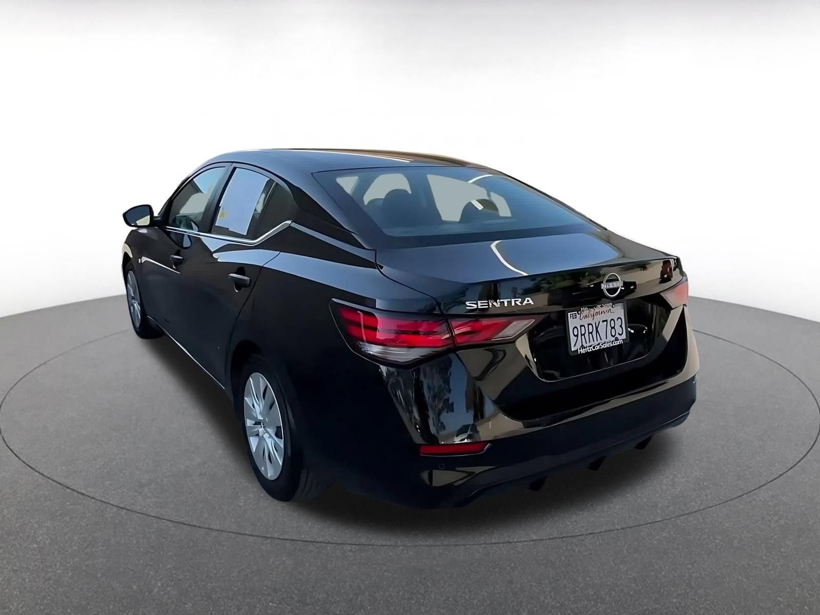 Used 2025 Nissan Sentra S FWD image 10