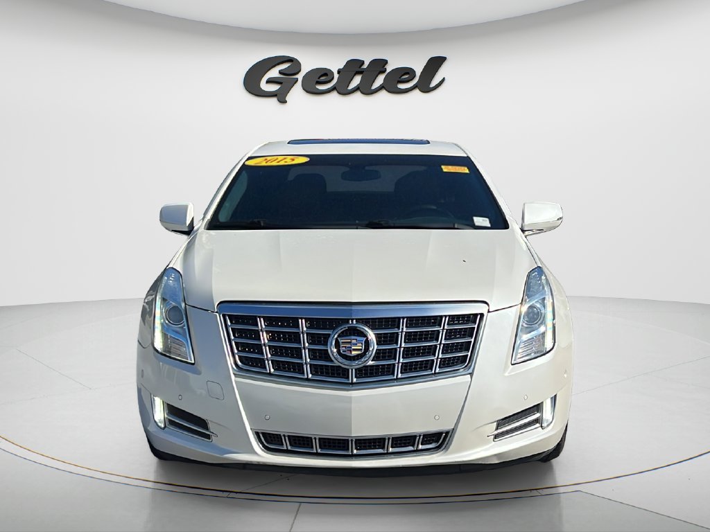 Used 2015 Cadillac XTS Luxury FWD image 3