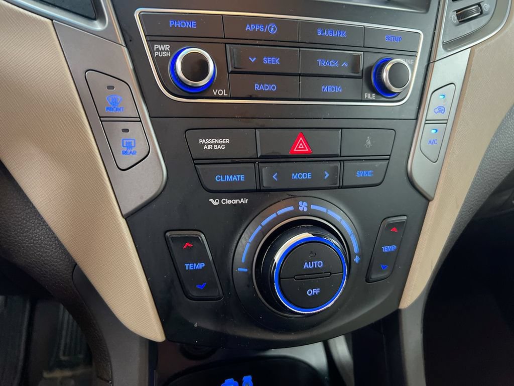 Used 2017 Hyundai Santa Fe Sport AWD/4WD image 16