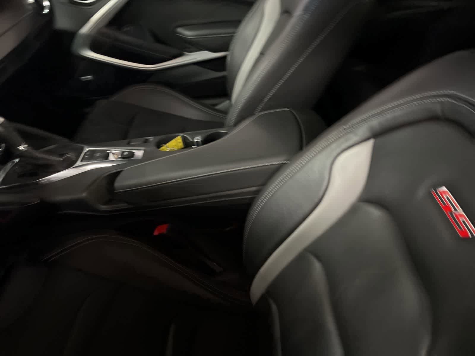 Used 2021 Chevrolet Camaro SS RWD image 23