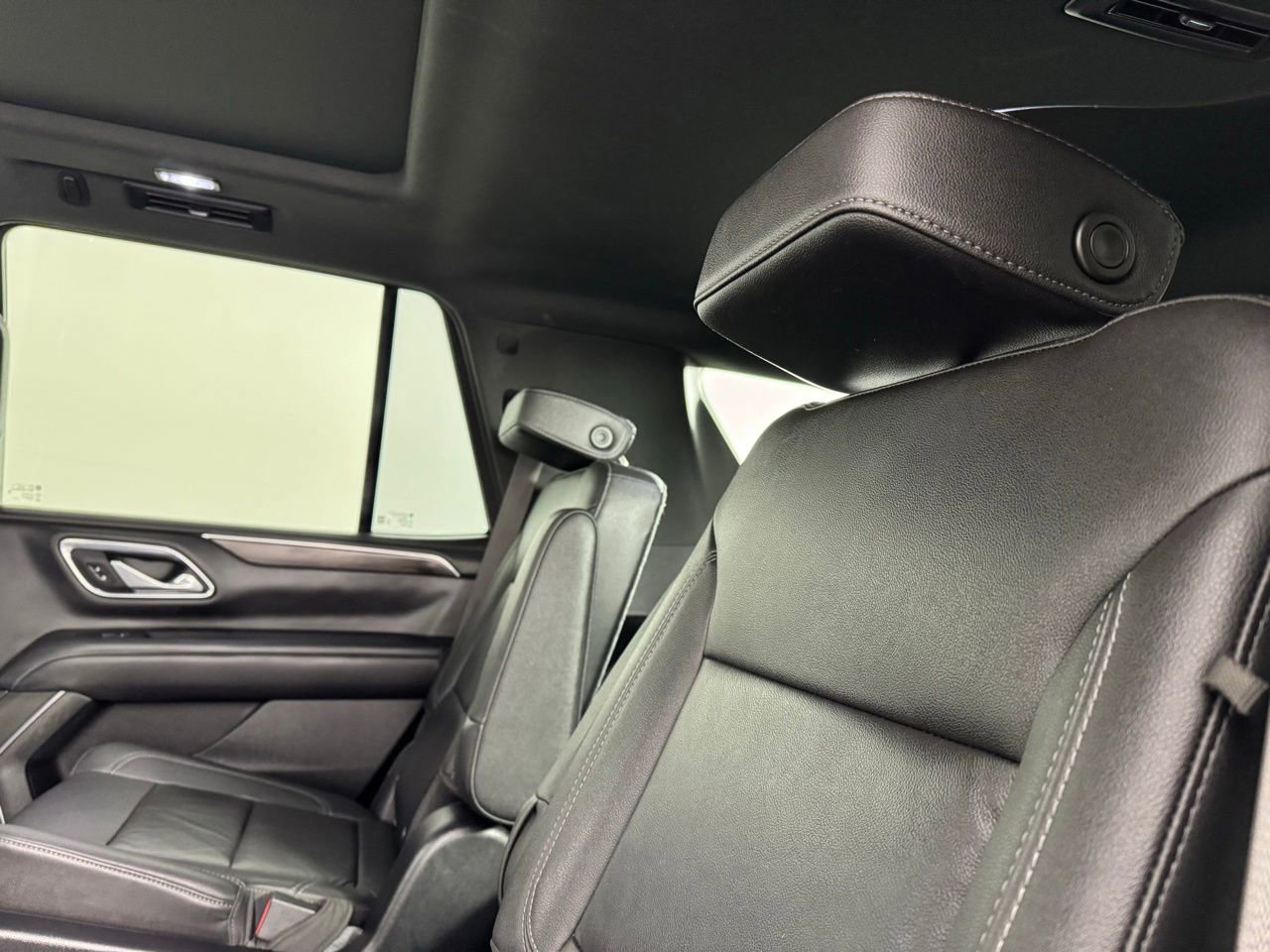 Used 2021 Chevrolet Tahoe Z71 image 24