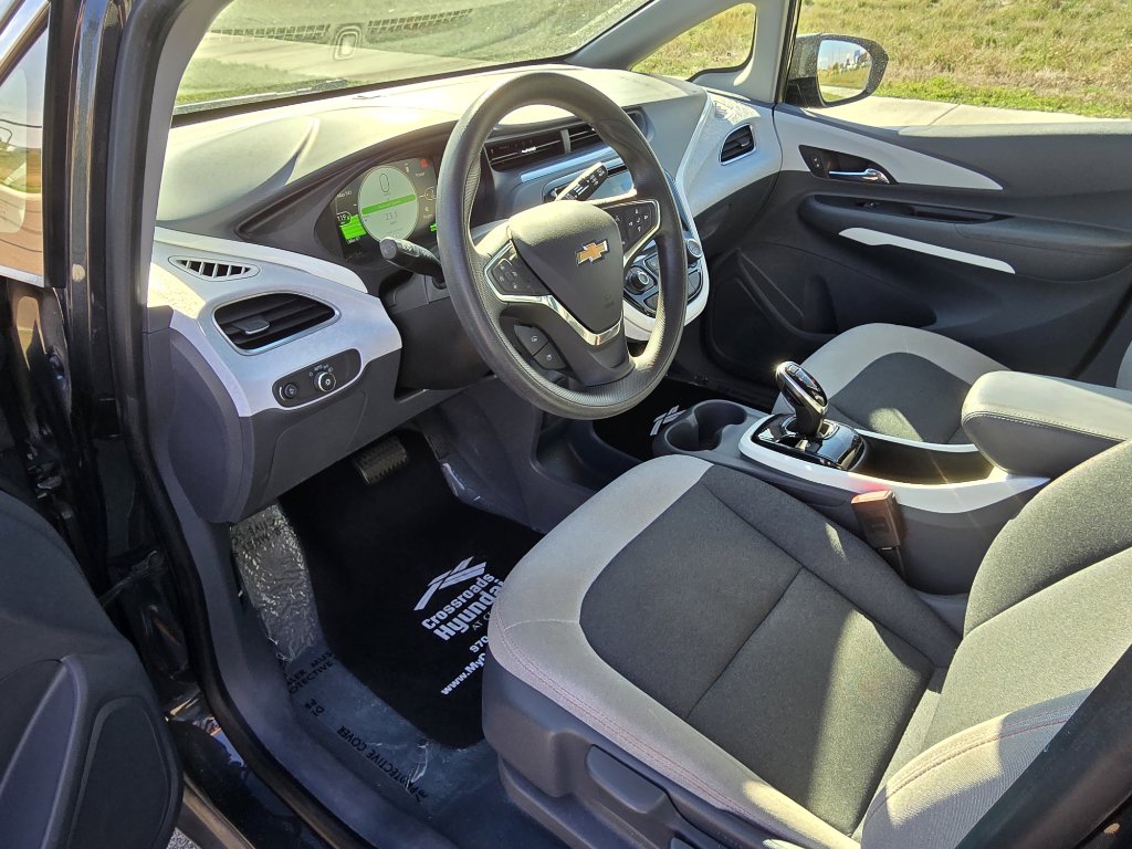 Used 2020 Chevrolet Bolt LT image 23