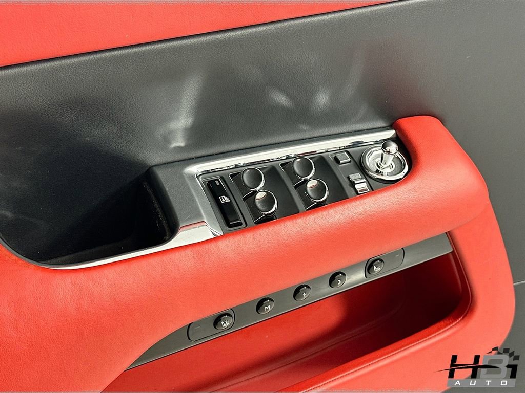 Used 2018 Rolls-Royce Dawn RWD image 14