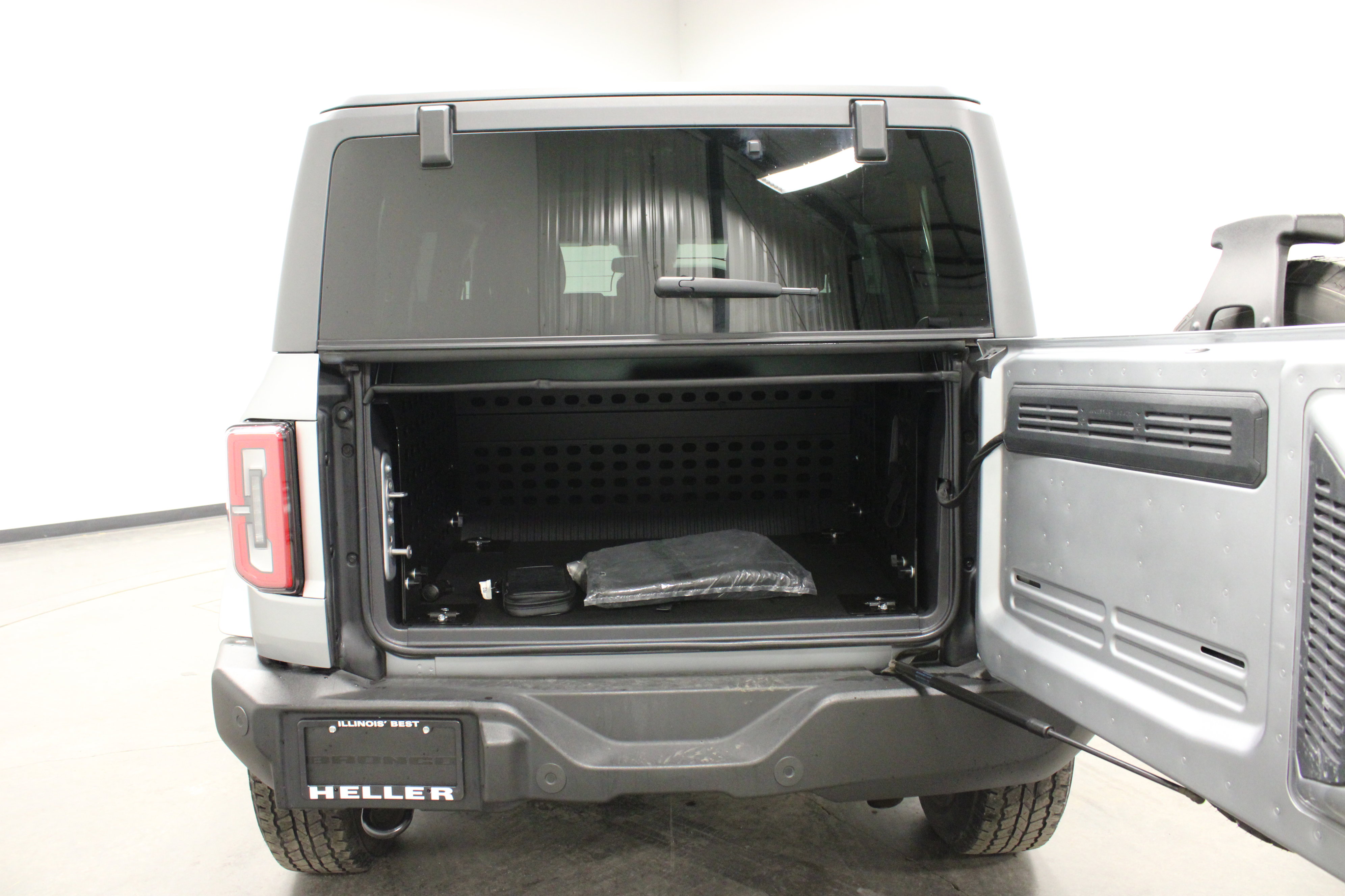 Used 2022 Ford Bronco Outer Banks image 12