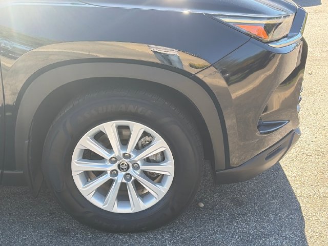 Used 2024 Toyota Grand Highlander AWD Hybrid image 10