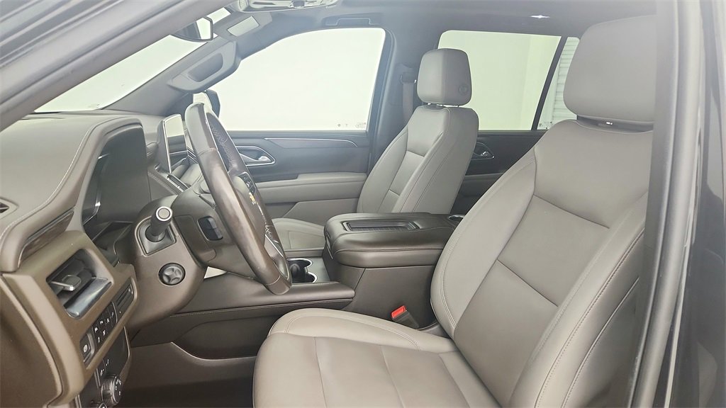 Used 2022 Chevrolet Tahoe LT w/ LT Signature Plus Package image 15