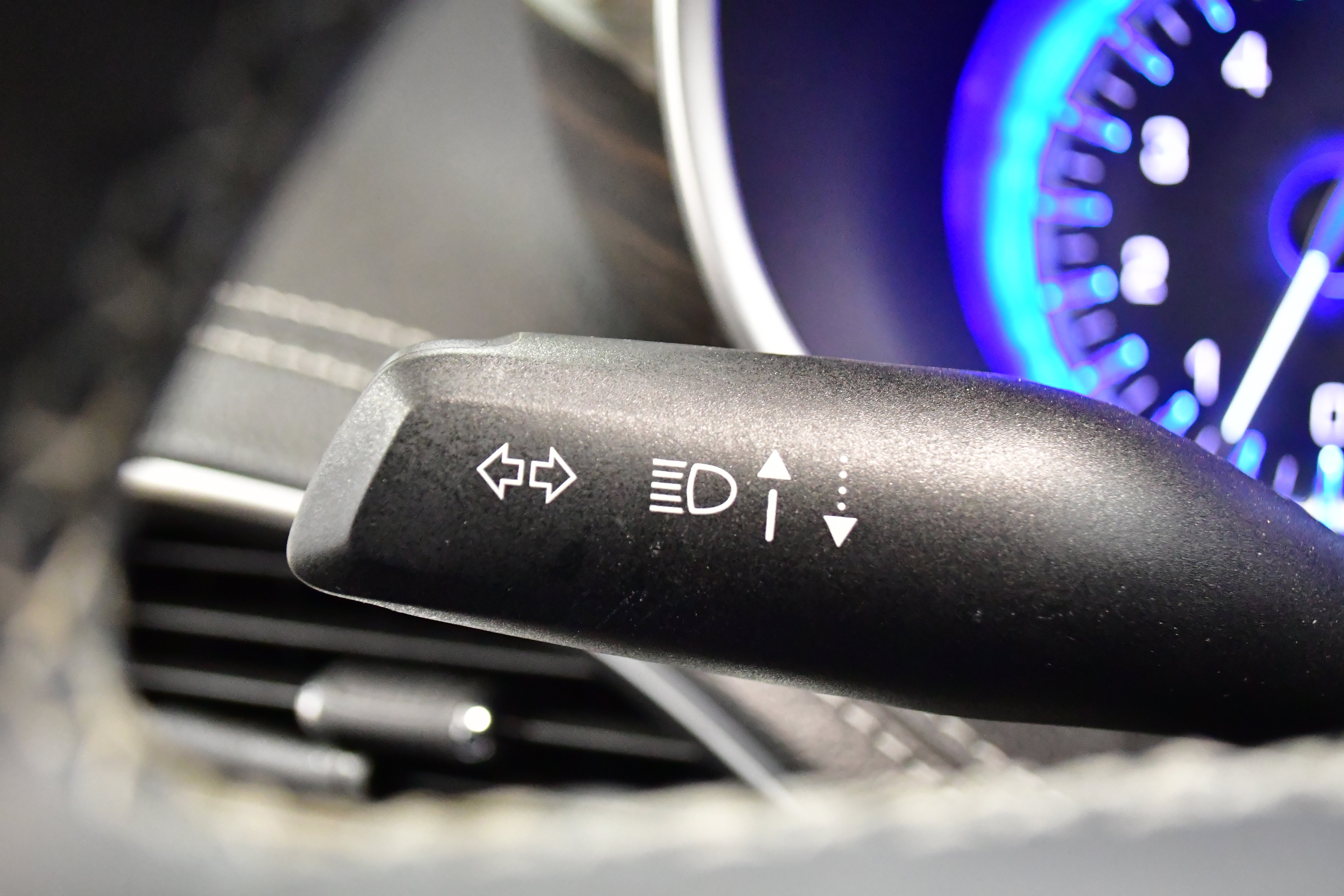 Used 2024 Chrysler Pacifica Limited image 42