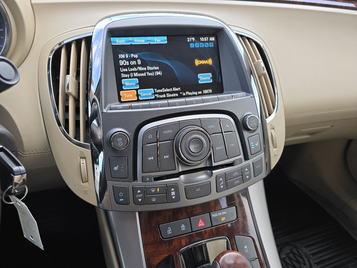 Used 2013 Buick LaCrosse Leather image 31