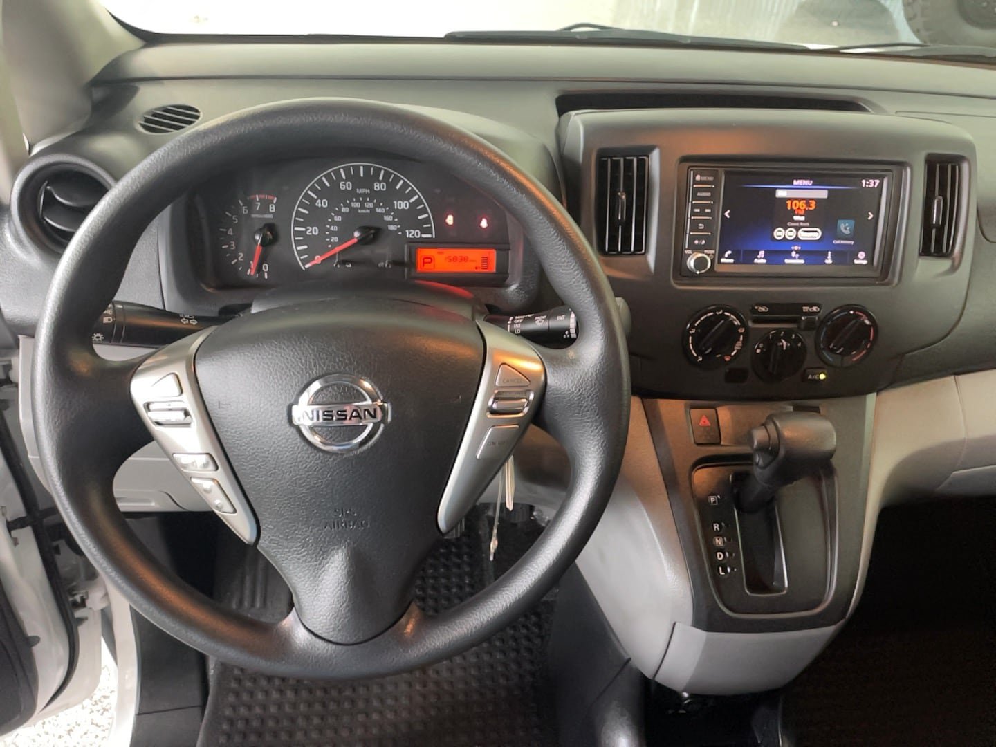 Used 2021 Nissan NV200 S FWD image 18