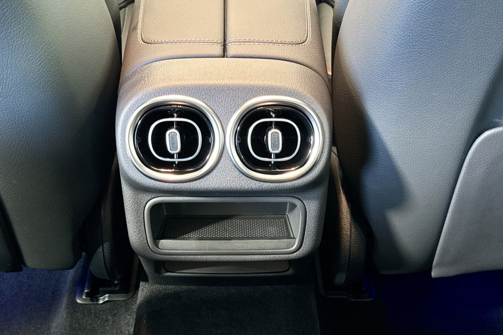 New 2026 Mercedes-Benz GLC 43 AMG 4MATIC image 23