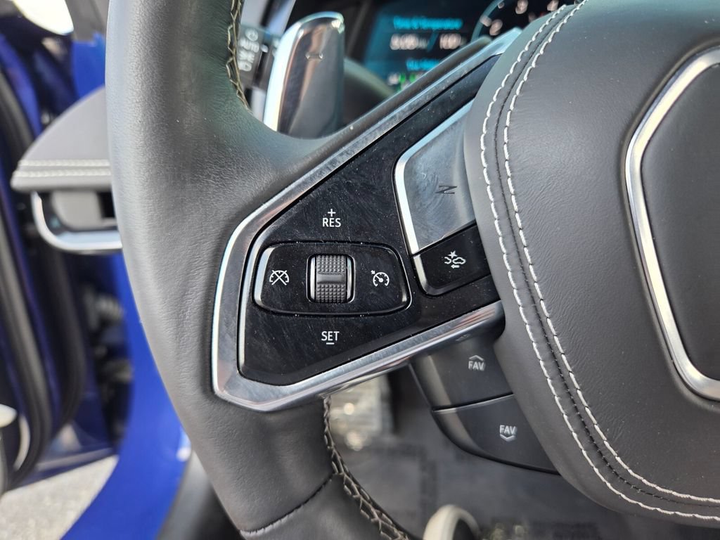 Used 2025 Chevrolet Corvette Stingray Preferred Conv w/ Stealth Interior Trim Package RWD image 31