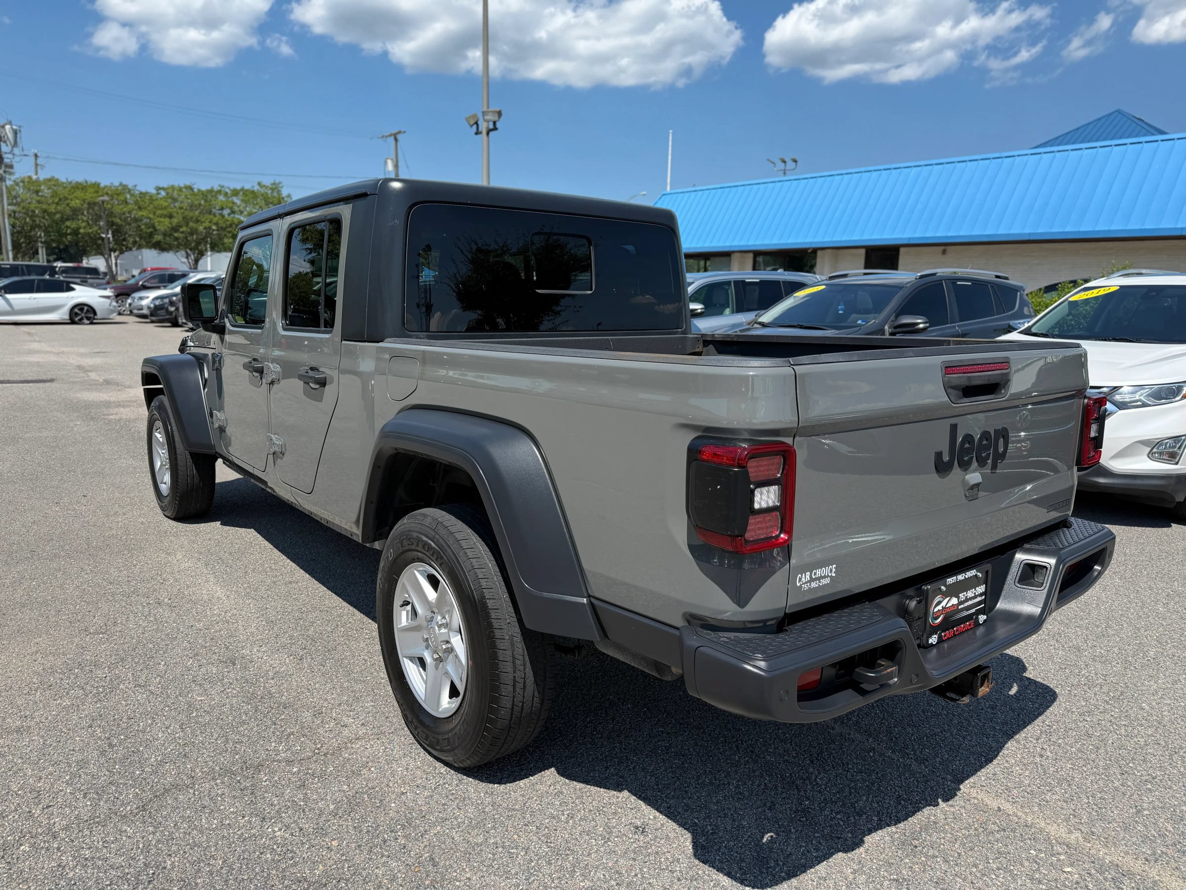 Used 2020 Jeep Gladiator Sport w/ Quick Order Package 24S AWD/4WD image 10