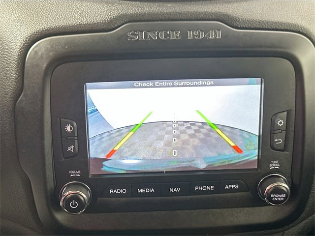 Used 2017 Jeep Renegade Limited image 13