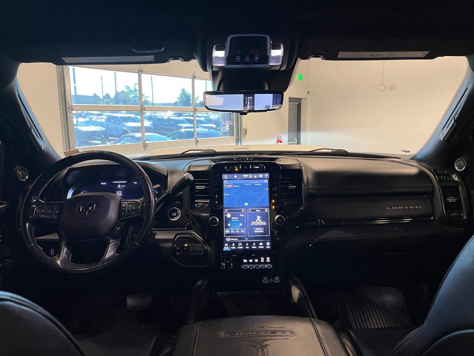 Used 2023 RAM 2500 Limited image 32