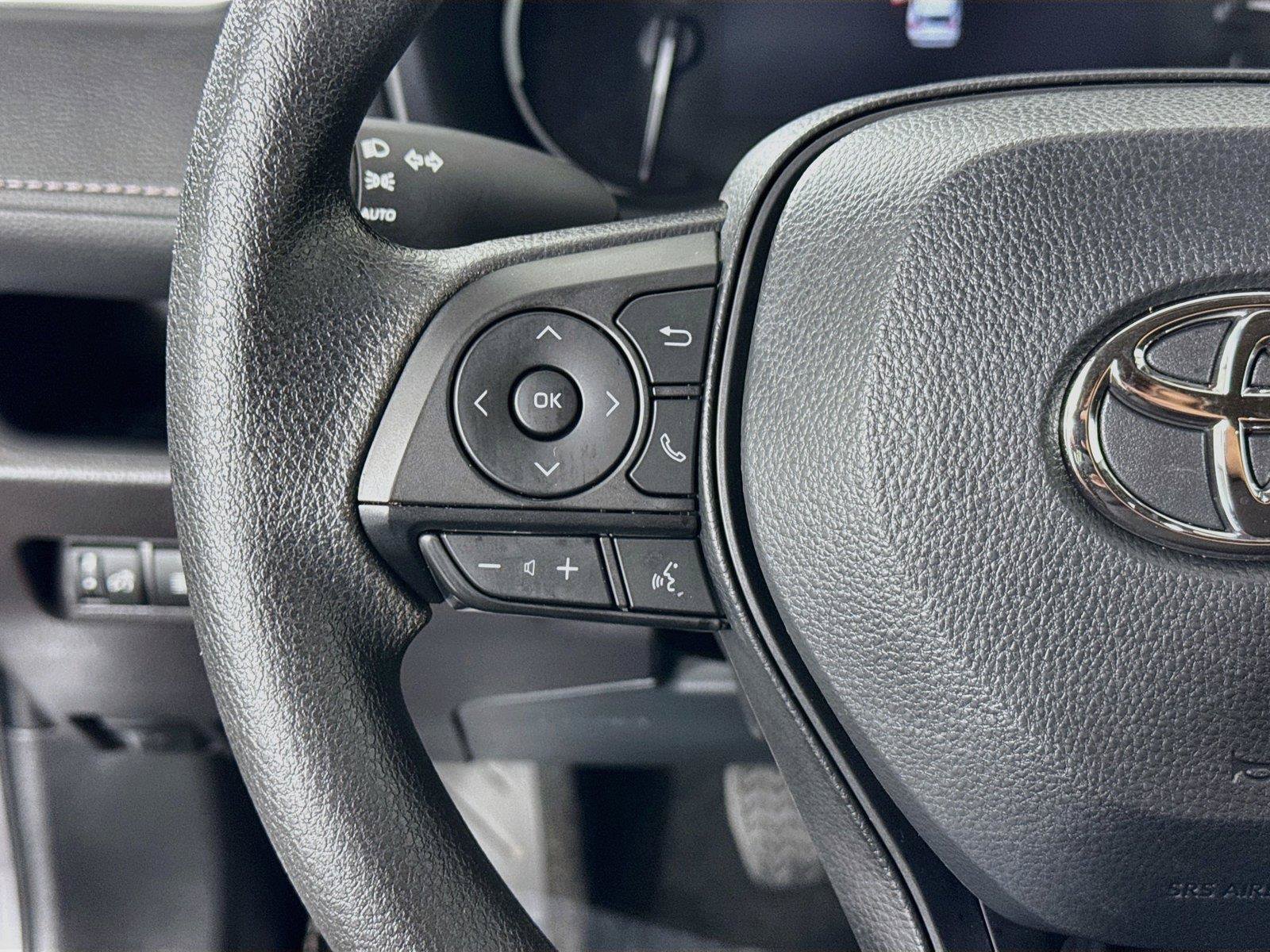 Certified 2025 Toyota RAV4 XLE FWD image 17