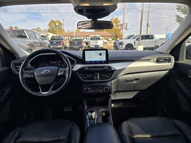 Used 2022 Ford Escape SEL image 15
