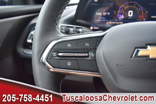 New 2027 Chevrolet Traverse LT w/ LPO, Floor Liner Package FWD image 23