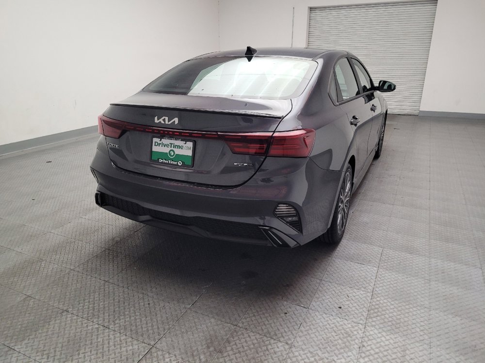 Used 2023 Kia Forte GT-Line w/ GT-Line Technology Package image 7