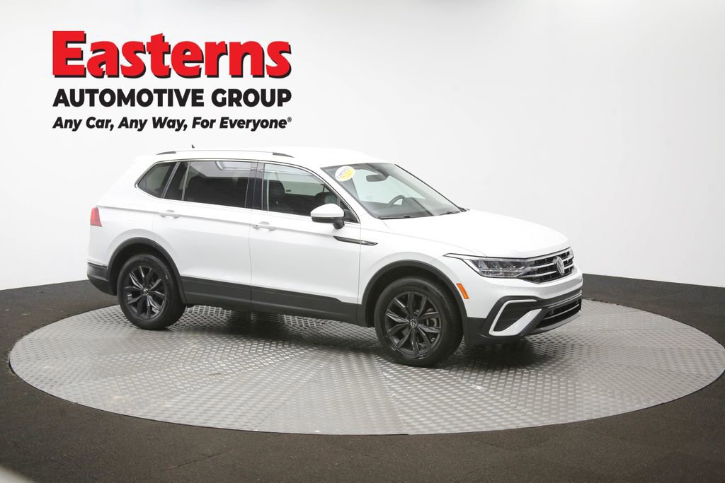 Used 2024 Volkswagen Tiguan SE image 47