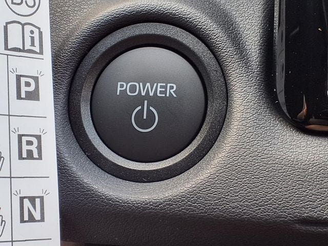 New 2026 Subaru Solterra AWD/4WD image 10