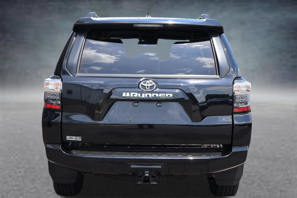 Used 2022 Toyota 4Runner SR5 RWD image 19