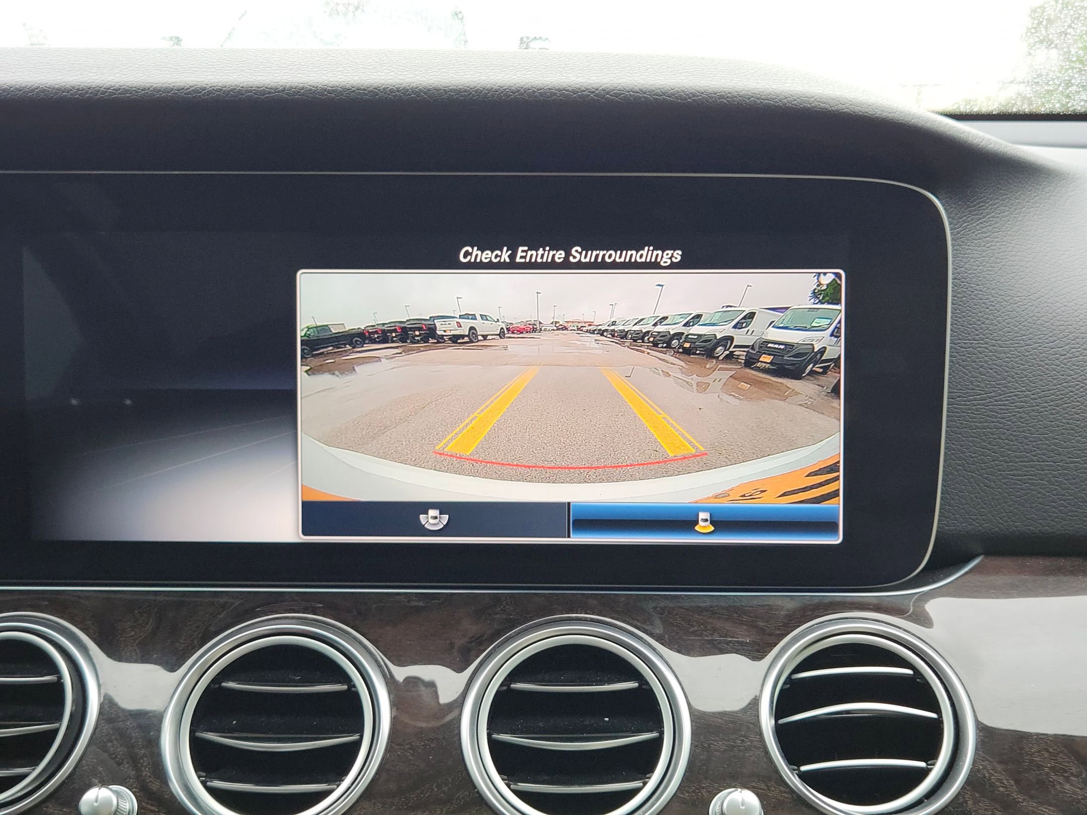 Used 2020 Mercedes-Benz E 350 Sedan image 18