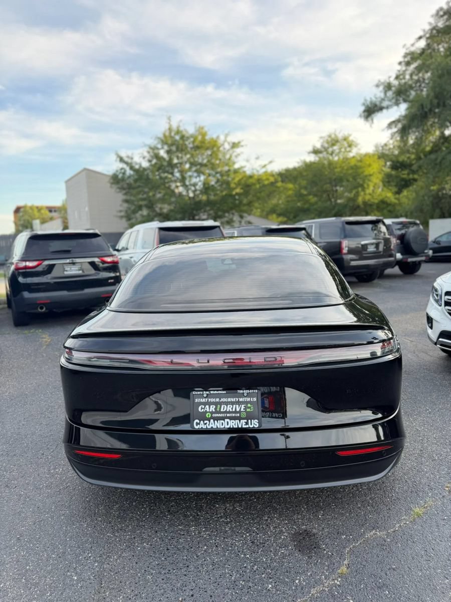 Used 2024 Lucid Air Pure RWD image 4