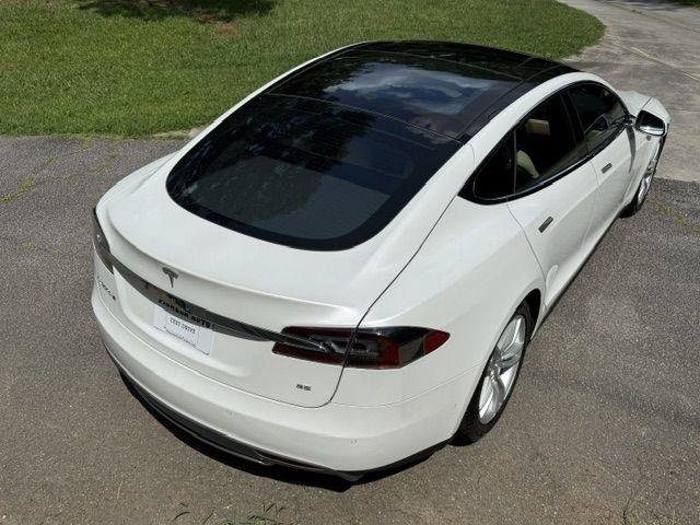 Used 2015 Tesla Model S 85 RWD image 5