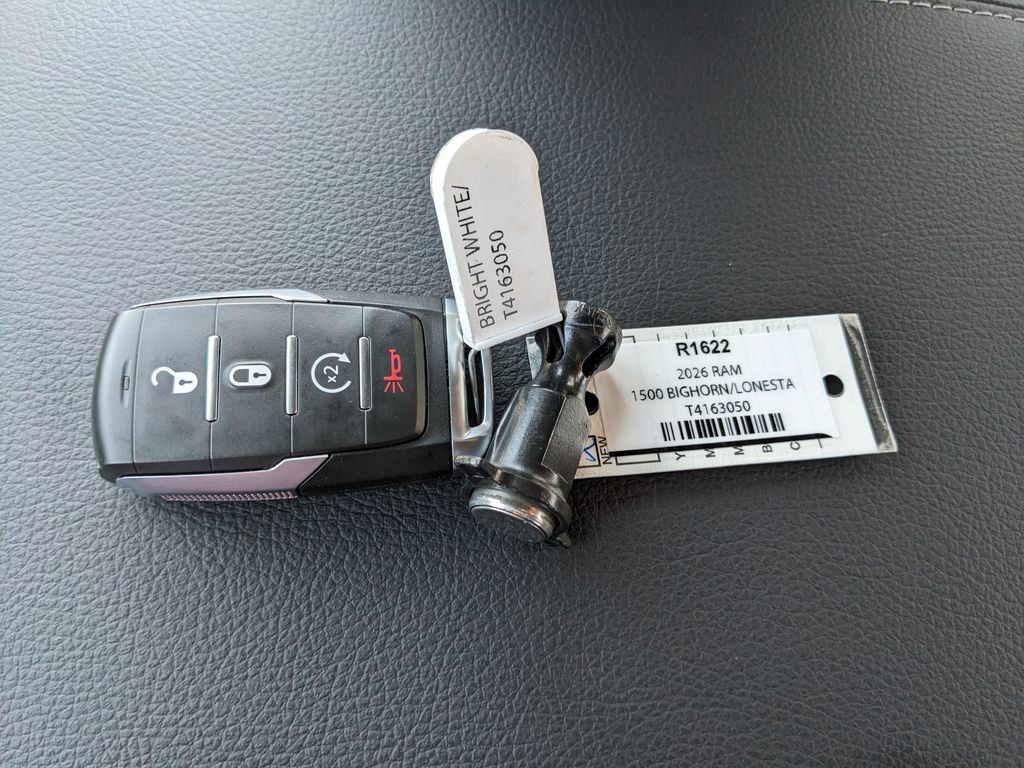 New 2026 RAM 1500 4x4 Crew Cab image 32