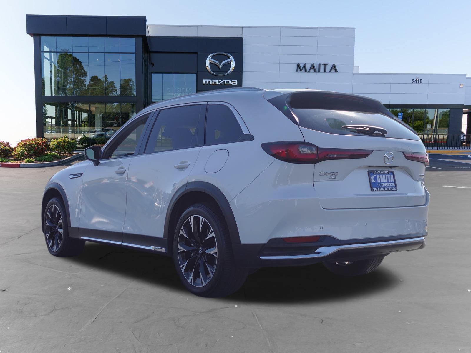 Certified 2024 MAZDA CX-90 Plug-In Hybrid w/ Premium Plus AWD/4WD image 6