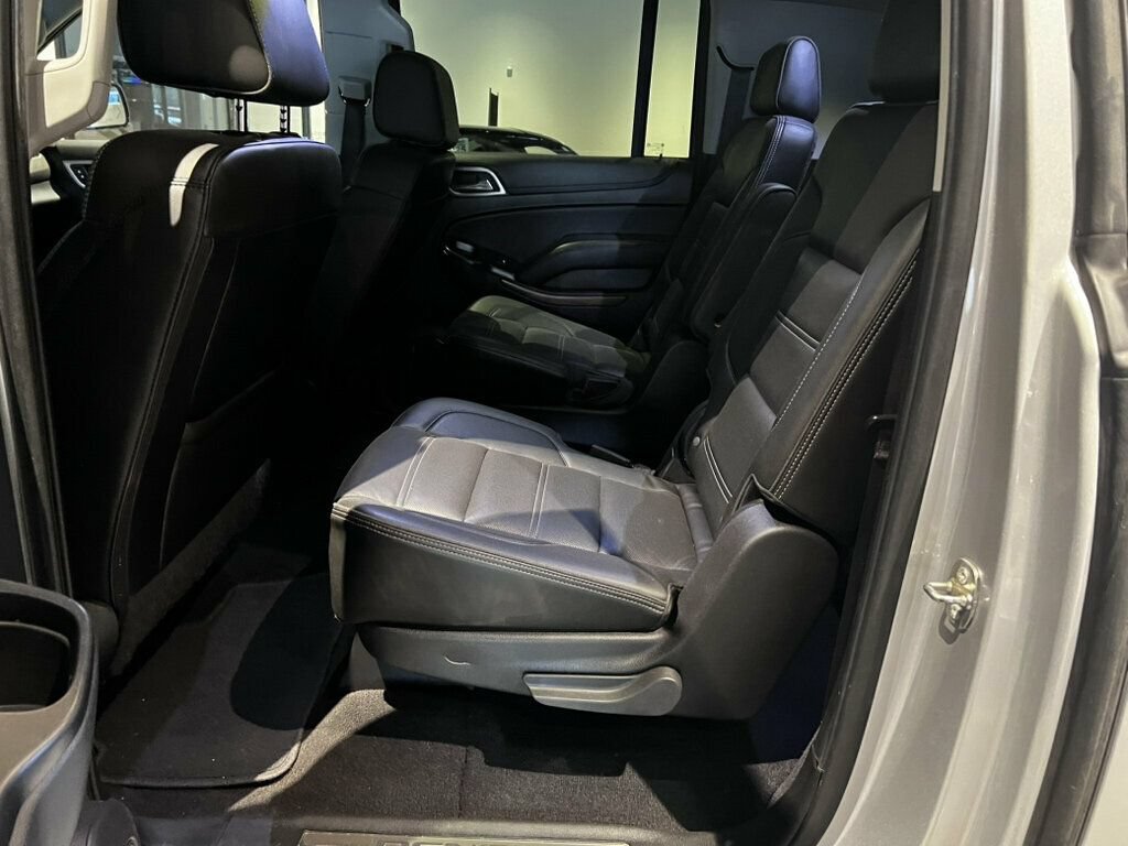 Used 2020 GMC Yukon XL Denali AWD/4WD image 16