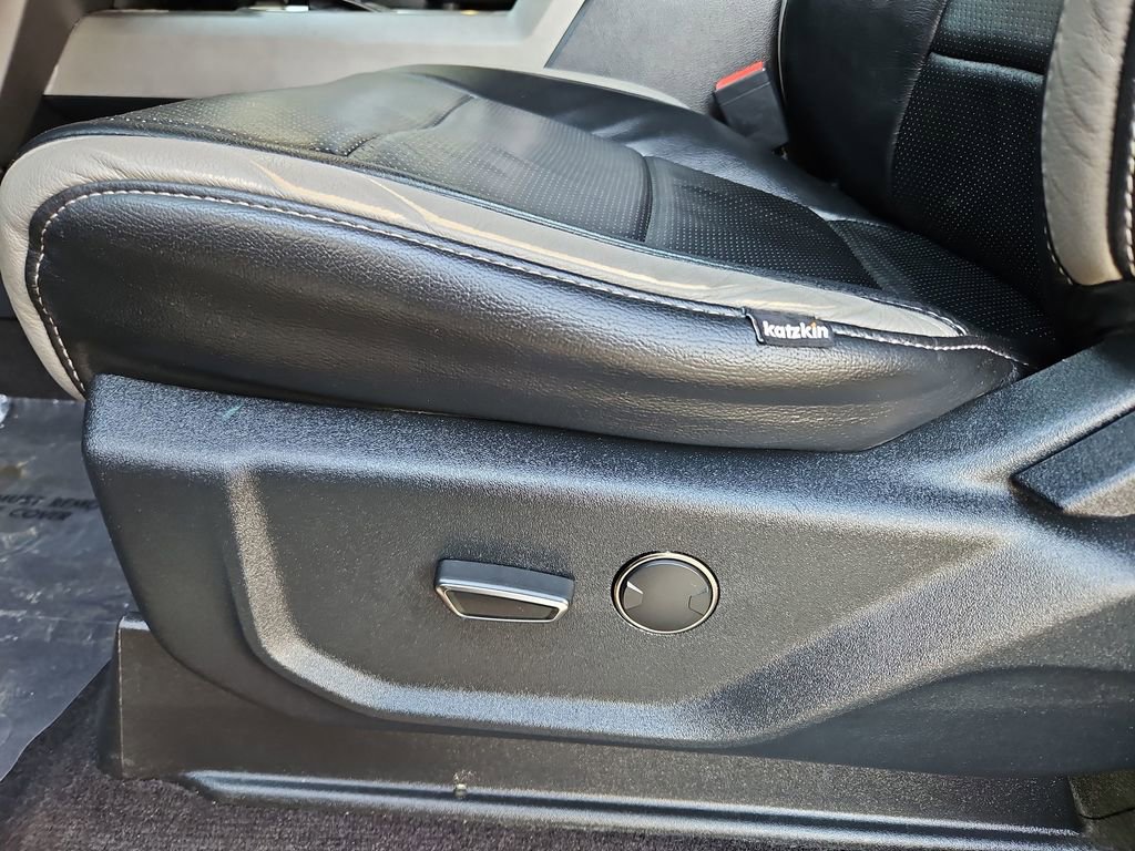 Used 2020 Ford F150 Raptor AWD/4WD image 24