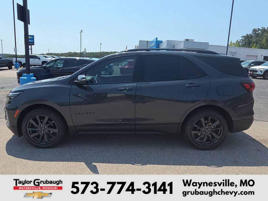 Certified 2023 Chevrolet Equinox RS w/ RS Leather Package AWD/4WD image 5